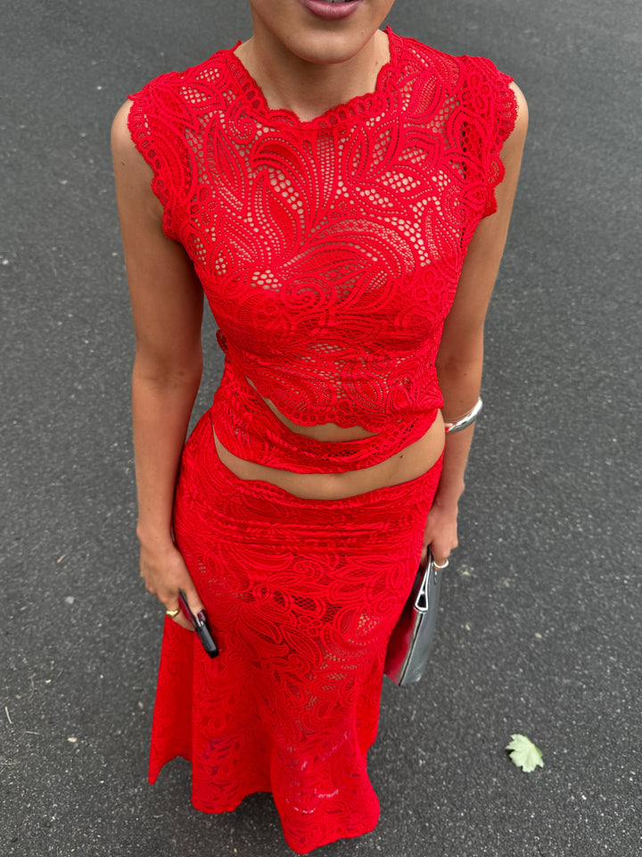 Van Elsen | Scarlet Lace Set